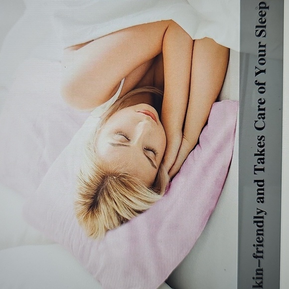 NWT Silk Satin Pink Pillow Cases Standard Size Set of 2 20x30 - Picture 6 of 9